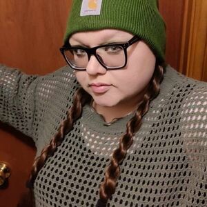 Meet your Posher, J.j.